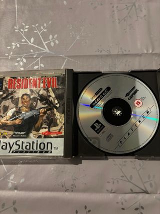 Resident Evil 1 PS1 Platinum ITA Completo