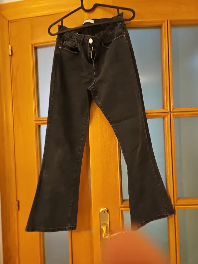 Vaqueros Mango negros campana 13-14 años
