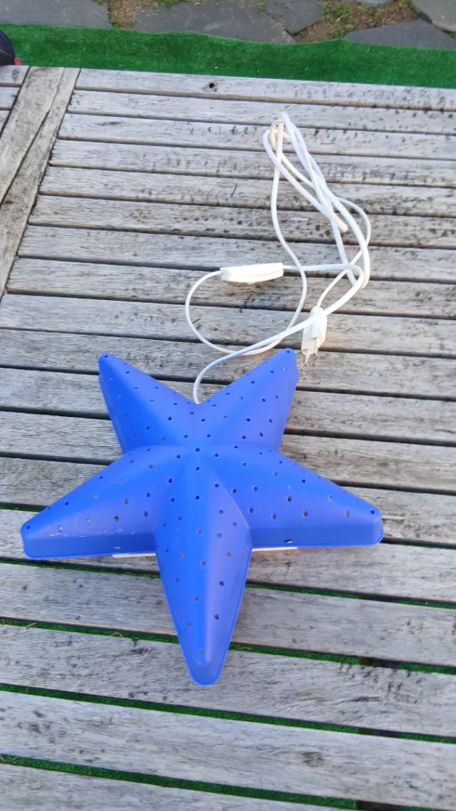 Lámpara Estrella Azul Ikea