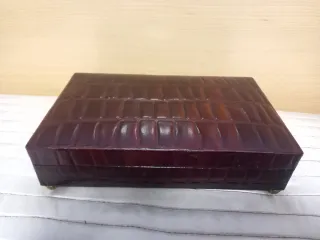 Caja madera años 60 con accesorios