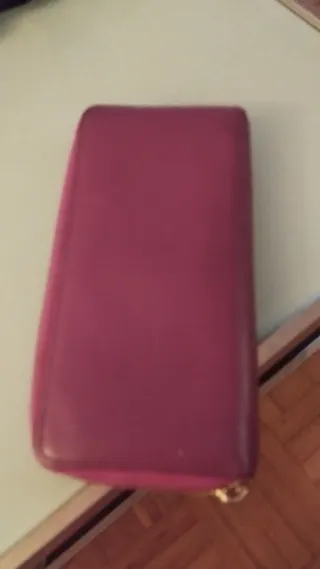 Cartera Michael Kors Piel granate claro y Dorada