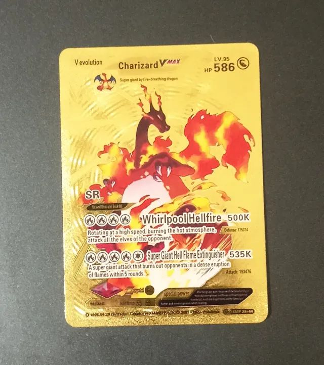 Confezione 3 Carte Pokémon Charizard V e VMAX Dorata SR