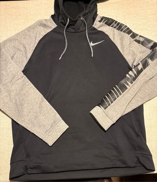 Sudadera Nike Dry-Fit.Talla XL(tallaje grande)