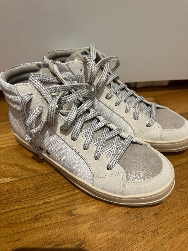 Zapatillas P448 Mujer Talla 38 Plata y Blanco