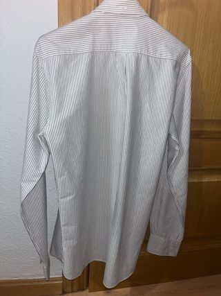 Camisa Scalpers rayas gris y blanco Talla M