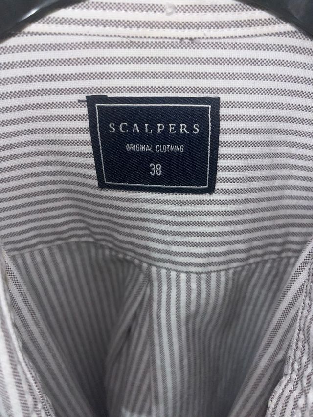 Camisa Scalpers rayas gris y blanco Talla M