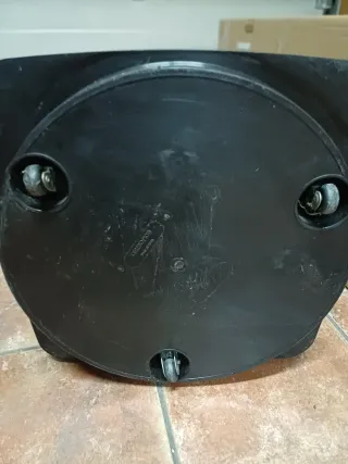 Macetero grande con ruedas y autorriego