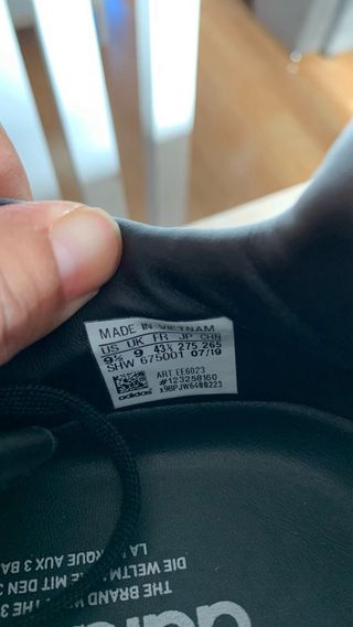 Zapatillas Adidas Talla 43.5 Negras/Beige