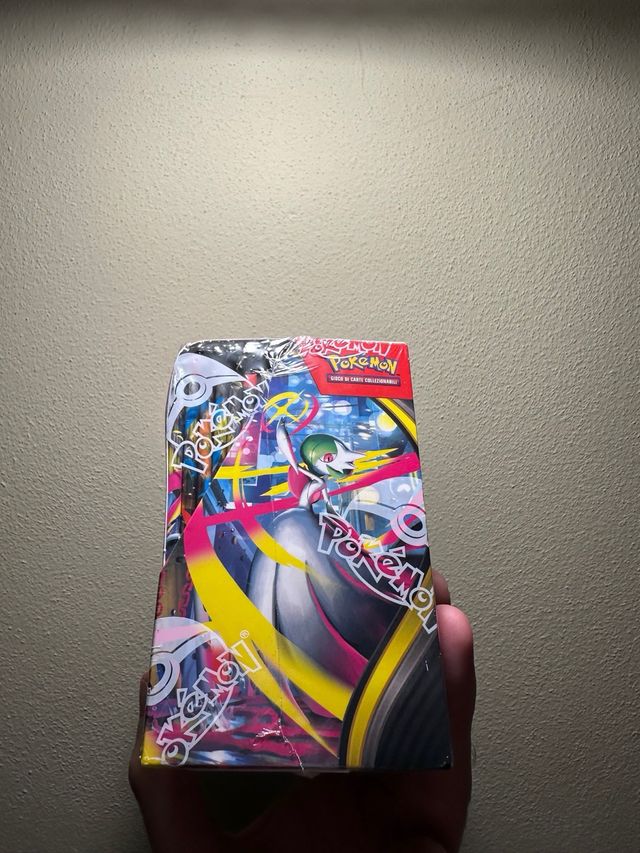 Display con Promo Megaevoluzione Sealed Ita