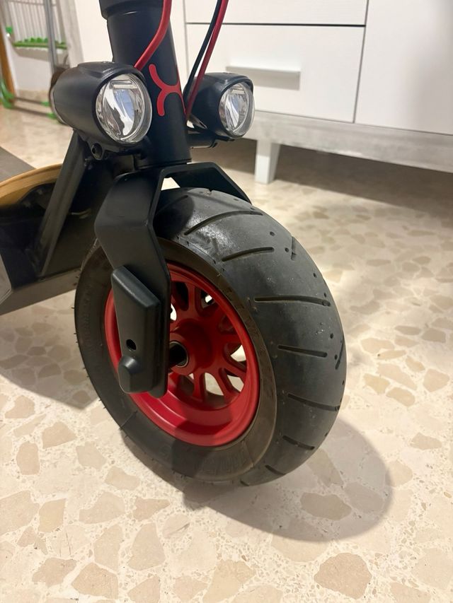 Patín Eléctrico Cecotec Bongo Serie Z Red