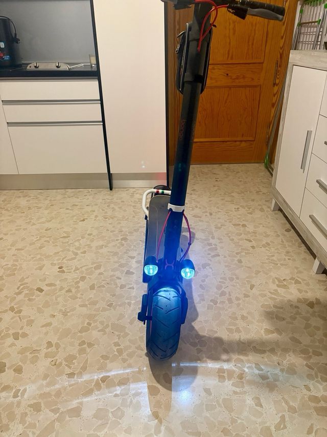 Patín Eléctrico Cecotec Bongo Serie Z Red