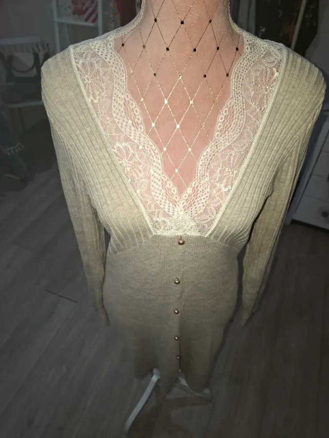 Vestido beige encaje talla S
