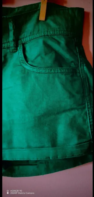 Shorts Zara Verde Talla M