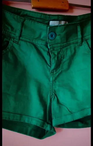 Shorts Zara Verde Talla M