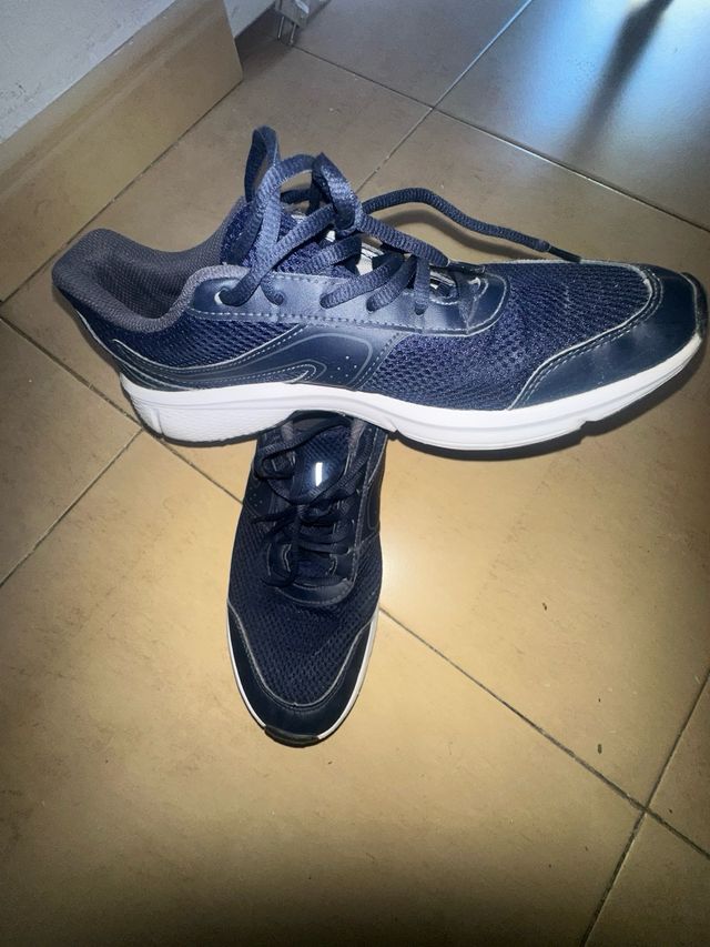 Zapatillas Kalenji Azul y Blanco