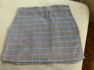 Minifalda escocesa marrón y azul