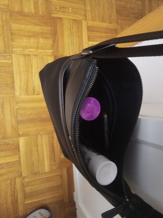 Bolso bandolera piel y neopreno negro