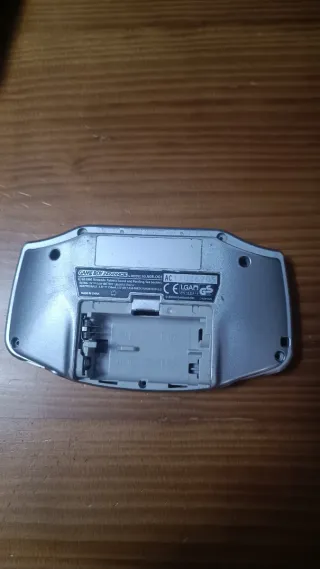 Cover di ricambio per Game Boy Advance Nintendo