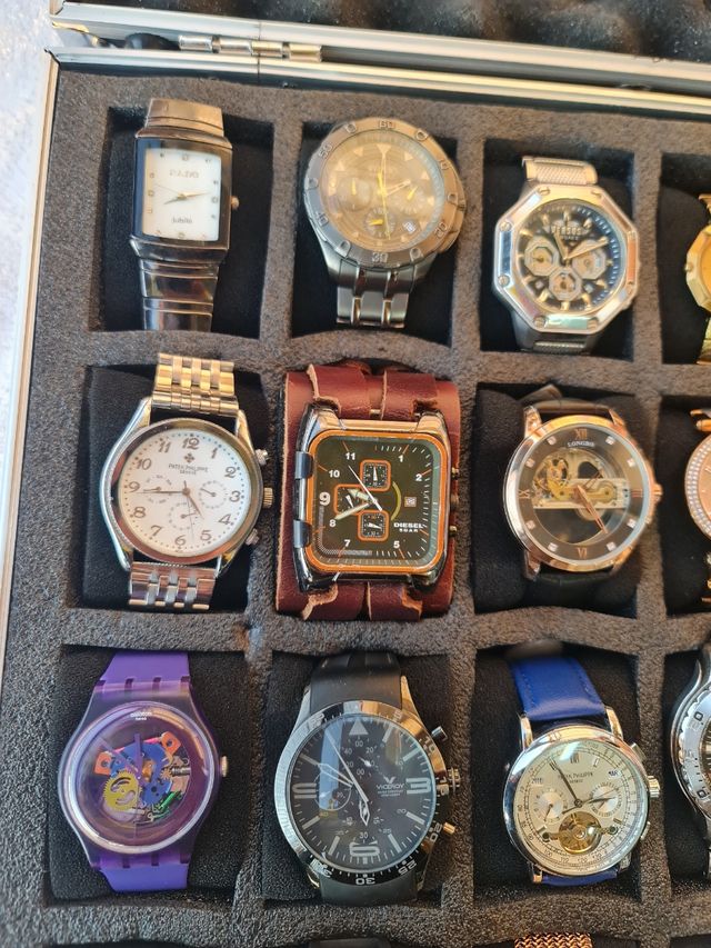 Lote de Relojes Varios Estilos