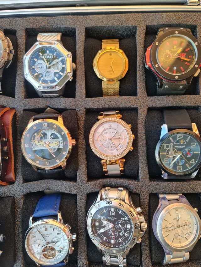 Lote de Relojes Varios Estilos