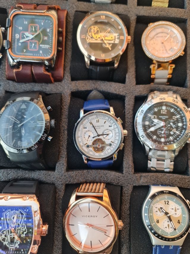 Lote de Relojes Varios Estilos