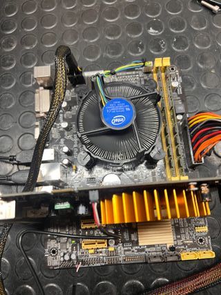 Kit placa base + RAM + gráfica | Ideal PC básico