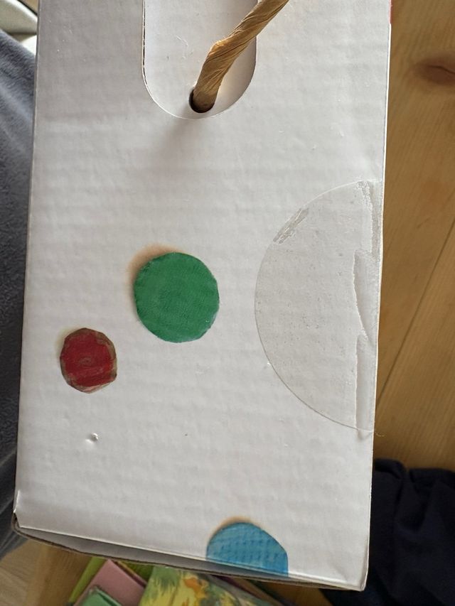 Juego infantil El monstruo de colores