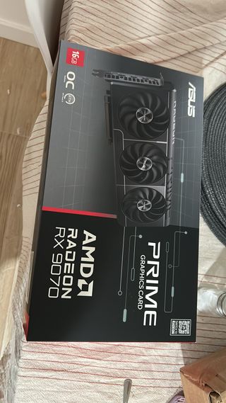 Tarjeta Gráfica AMD Radeon RX 9070 ASUS