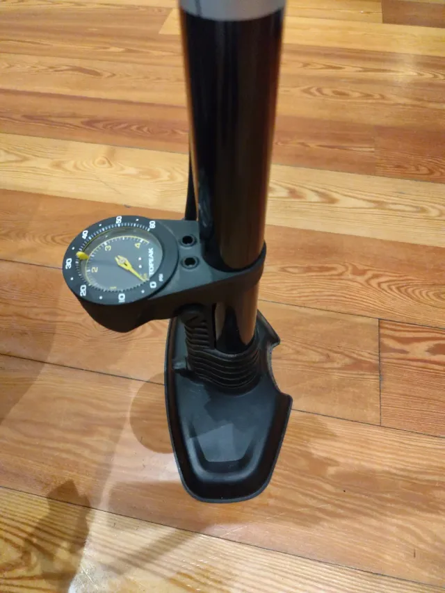 Inflador Topeak con manómetro