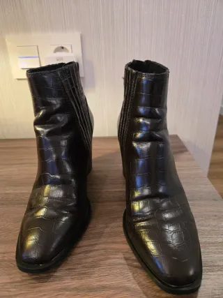 Botín Zara Piel Cocodrilo Talla 36