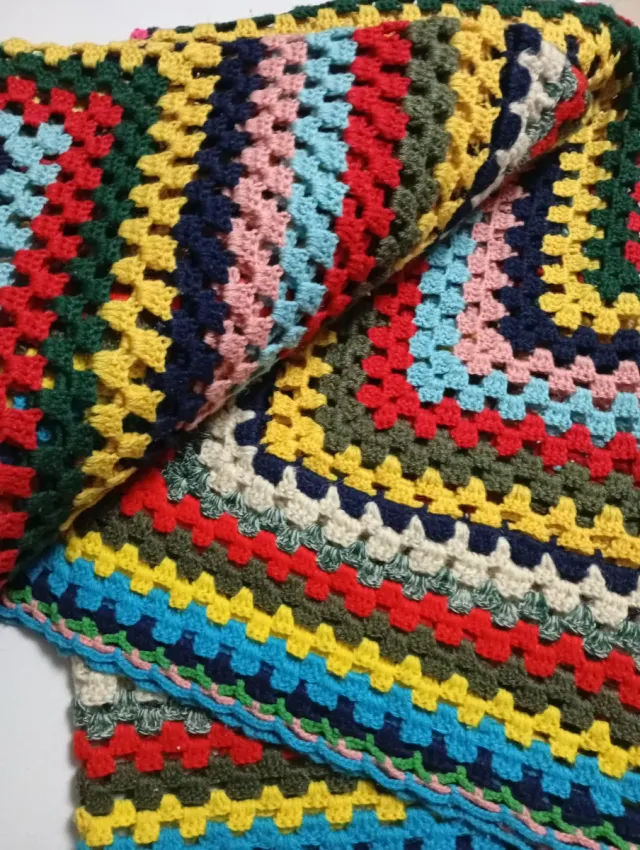 Coperta uncinetto Granny Square multicolore