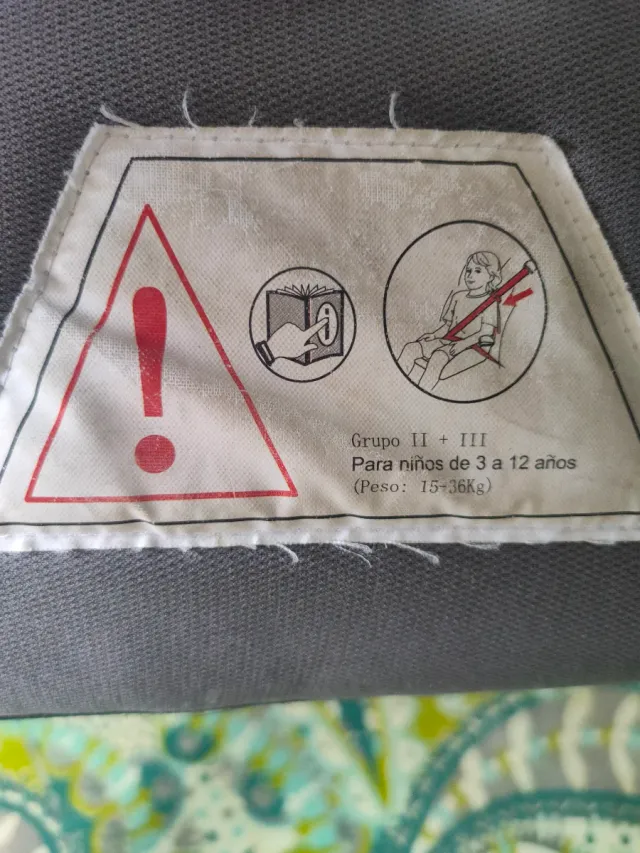 Silla elevadora Grupo 2 y 3 Frozen y Star Wars