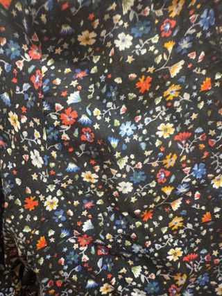 Blusa Pull&Bear floral manga ancha S
