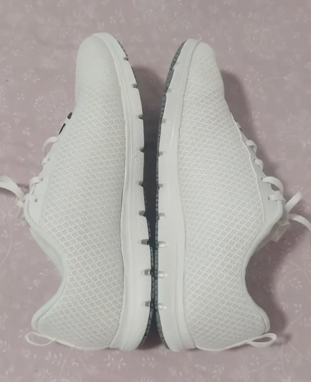 Deportivas Skechers Mujer Blancas, antideslizante.