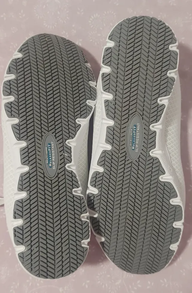 Deportivas Skechers Mujer Blancas, antideslizante.