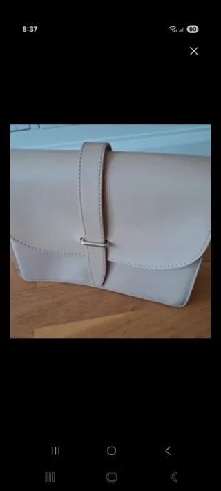 Bolso de hombro beige