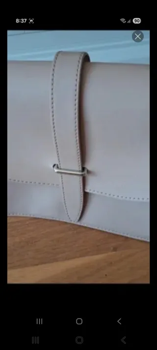 Bolso de hombro beige