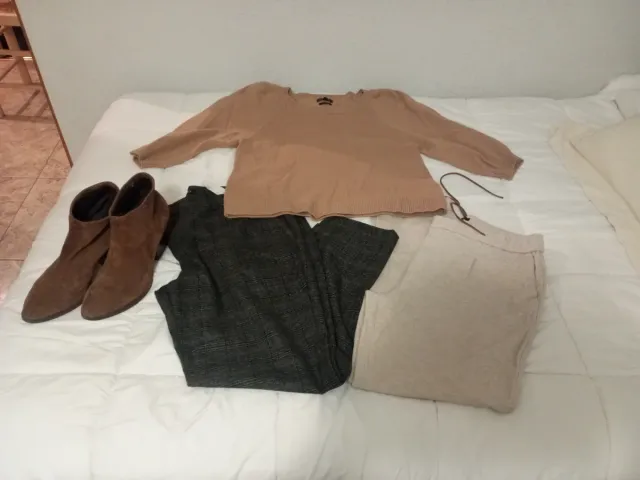 Lote Ropa y Botines Chica