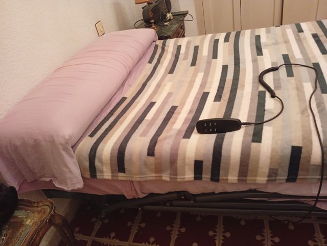 Cama articulada individual