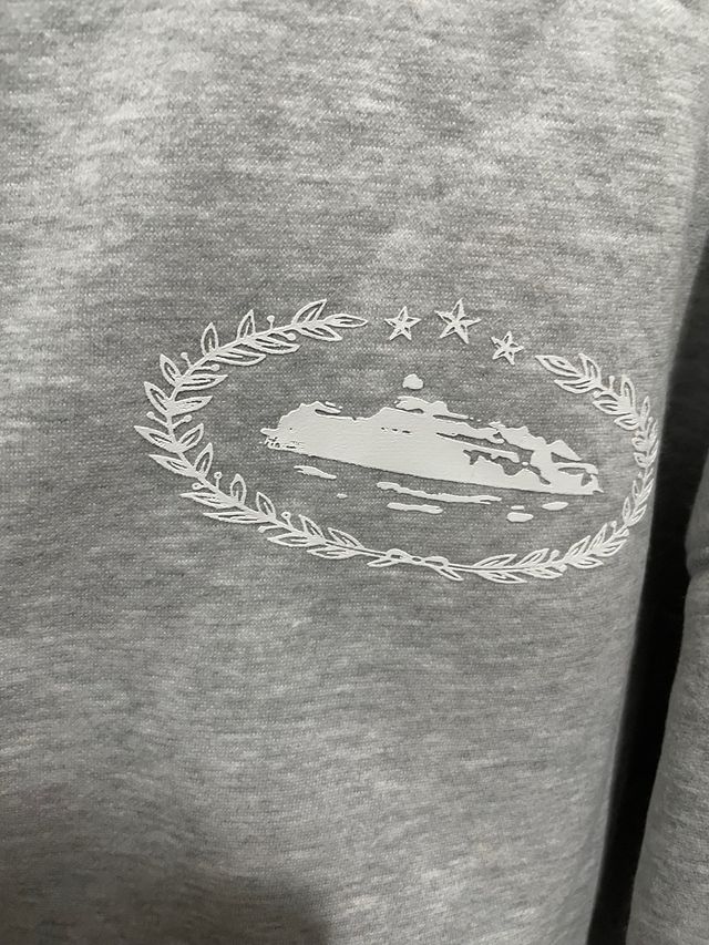 Chándal Corteiz Gris