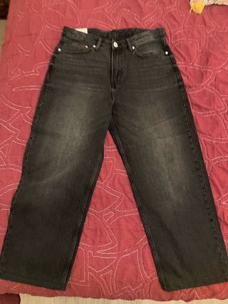 Pantalón vaquero H&M negro sin estrenar