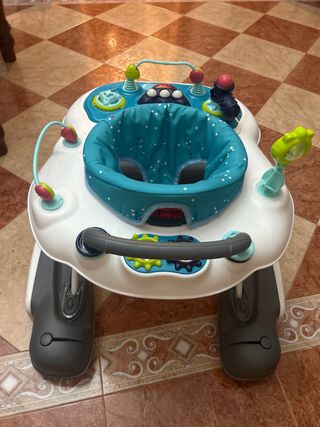 Andador correpasillos babymoov
