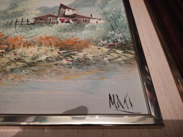 Cuadros clásicos con motivos rurales.