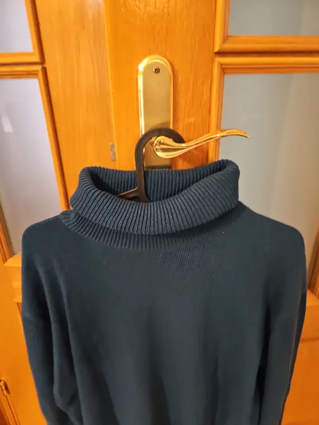 Jersey verde cuello alto Nicoli talla S