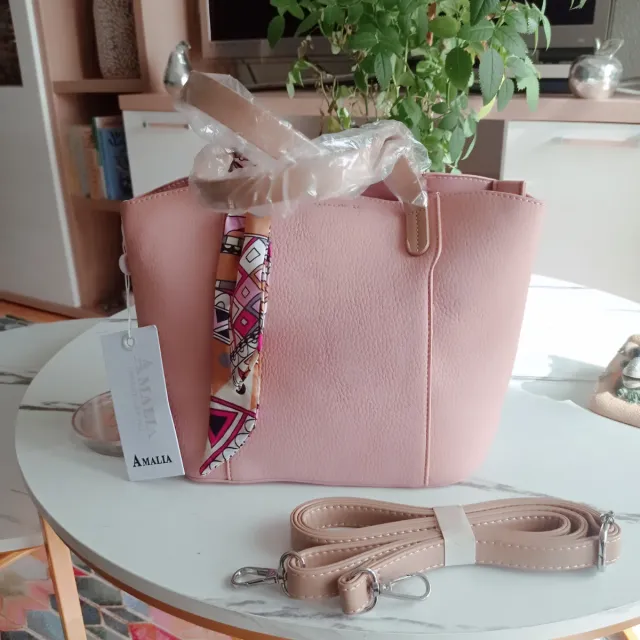 Ocasión! Coqueto bolso rosa y beige a estrenar