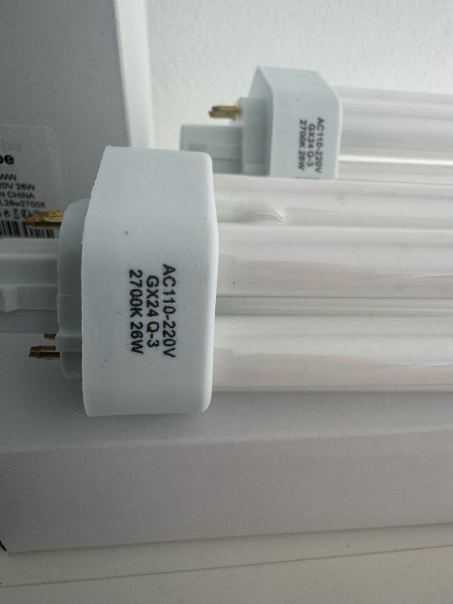 Bombillas de bajo consumo GX24Q-3 26W 2700K