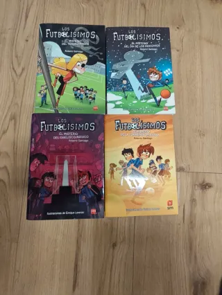 Colección de libros de los Futbolísimos