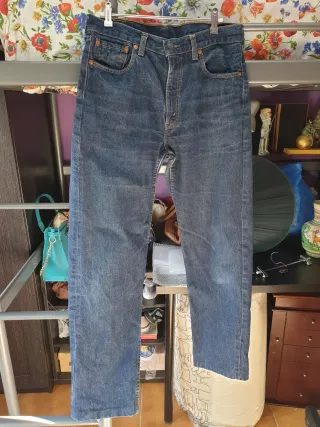 Vaqueros azules de hombre