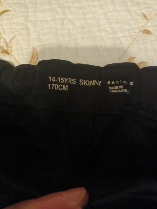 Pantalón vaquero niño negro skinny