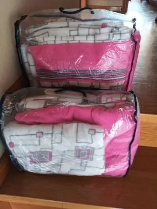 Juego sábanas 105cm fleece rosa y blanco